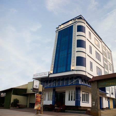 Hotel Nguyên Phước Pleiku Ngoại thất bức ảnh