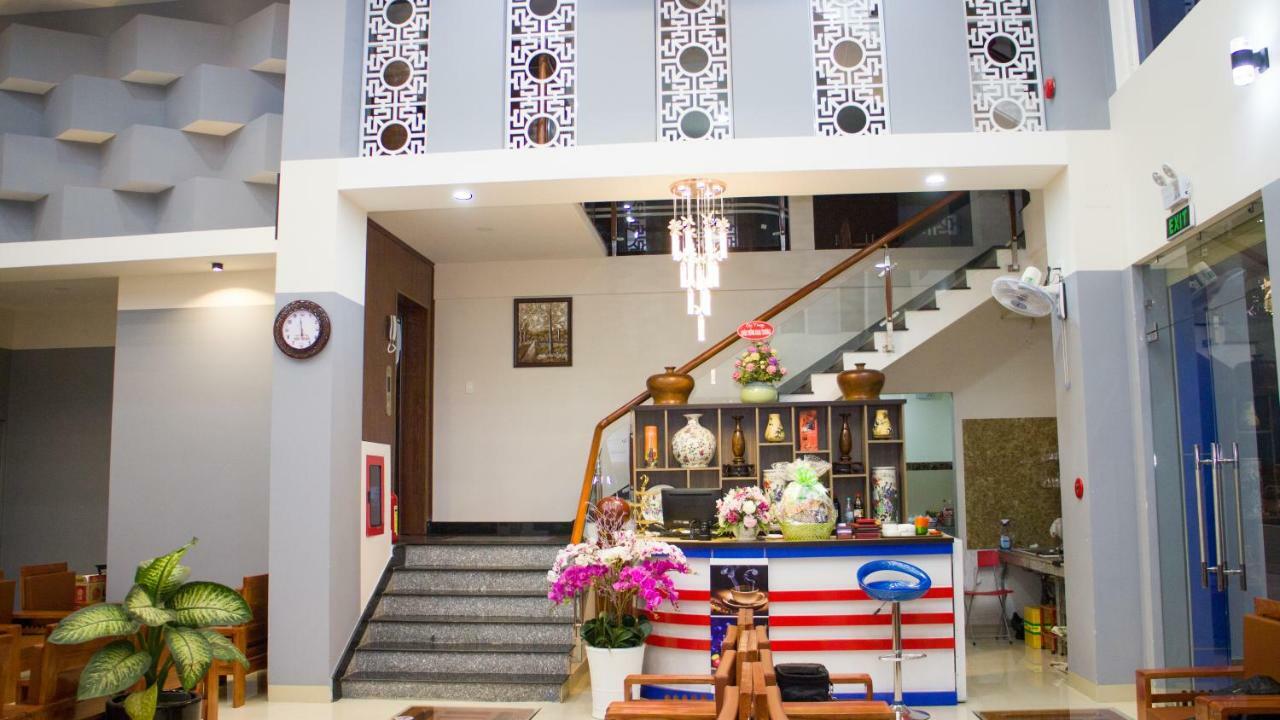 Hotel Nguyên Phước Pleiku Ngoại thất bức ảnh