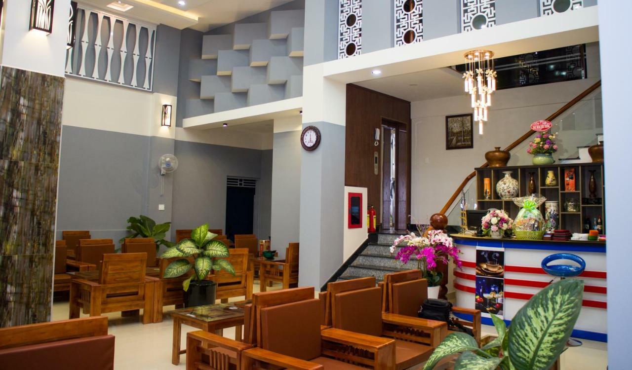 Hotel Nguyên Phước Pleiku Ngoại thất bức ảnh