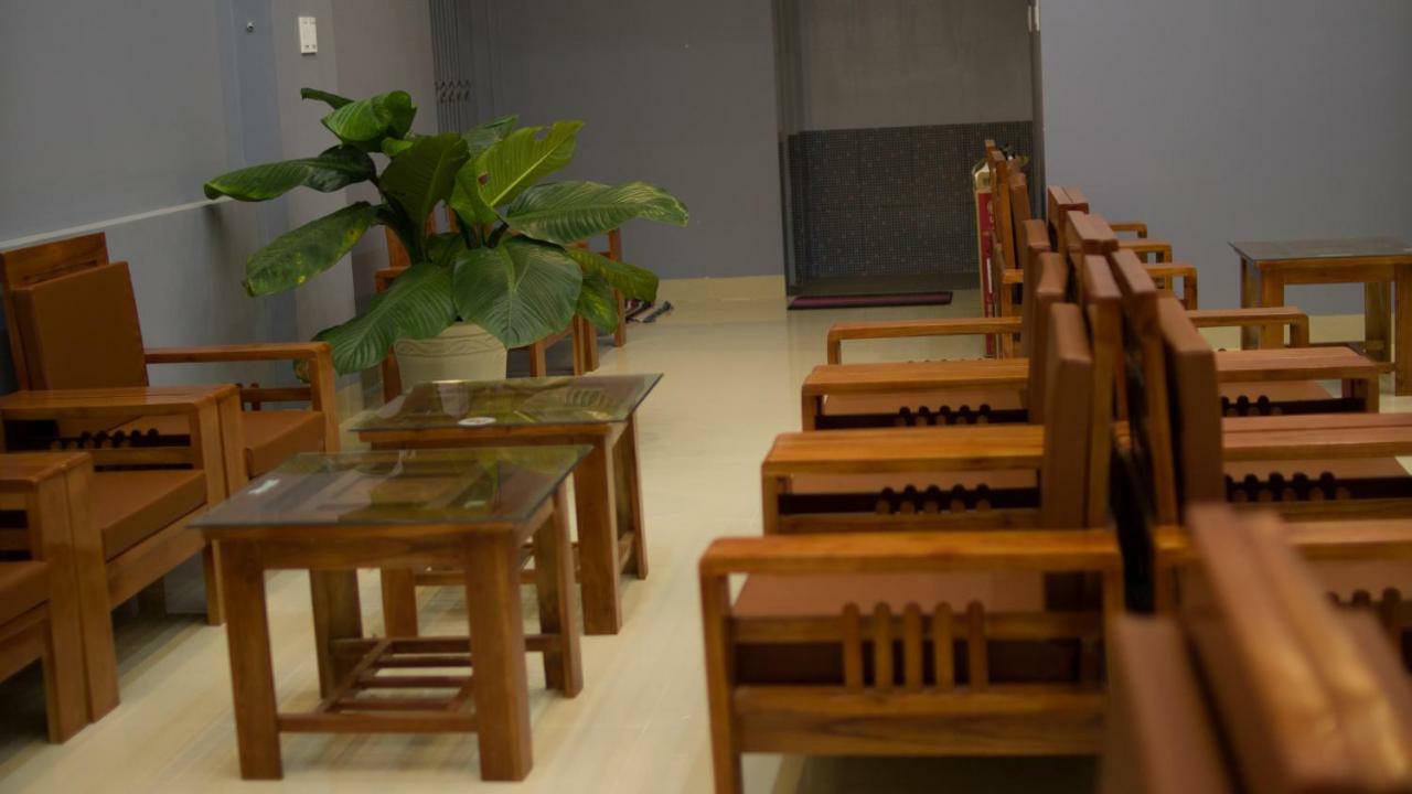 Hotel Nguyên Phước Pleiku Ngoại thất bức ảnh